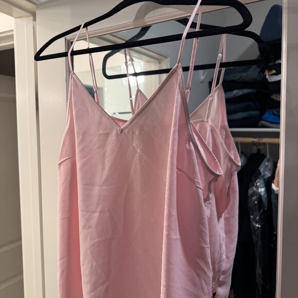 Light pink Halogen spagetti strap tank top - Picture 1 of 1